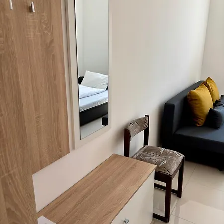 Peron Vendeghaz Guest house Szeged